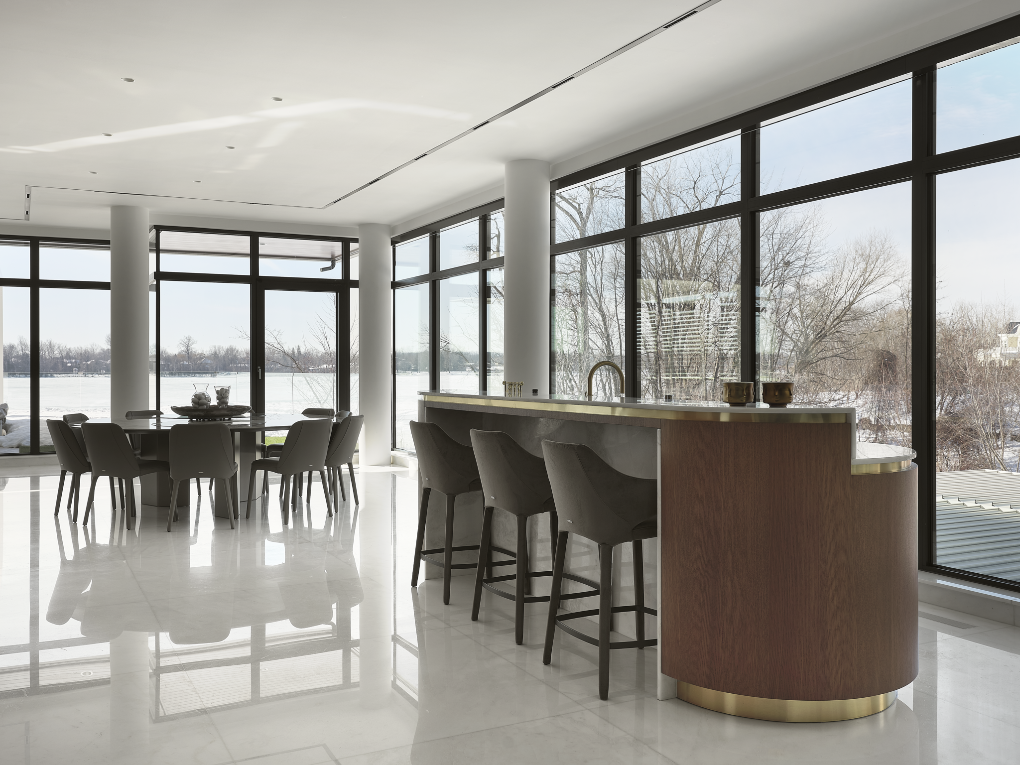 Queens Riverside Interior Riverside Luxury