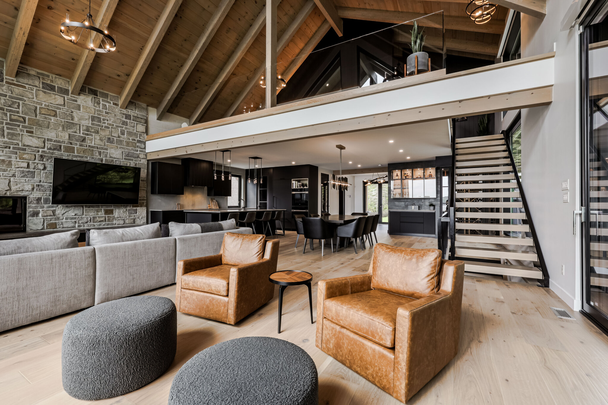 The Panoramic House